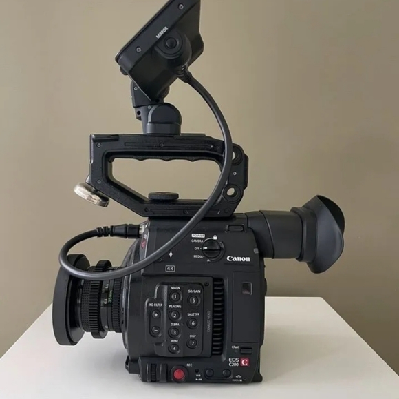 Canon EOS C200 - With Viewfinder [~500 Hours]. Brand new selling for about $5k. - Picture 4 of 5